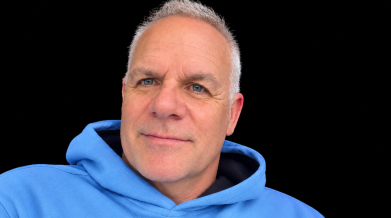 Volunteer driver Brian in blue VON hoodie